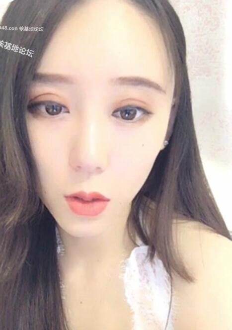 虎牙大秀女神《艾薇儿baby》首秀大秀合集