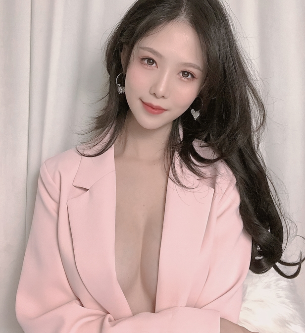 《抖娘-利世》-NO.55+粉色西装