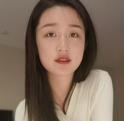 惊现-反差女孩《47》热恋私拍11套良家少女