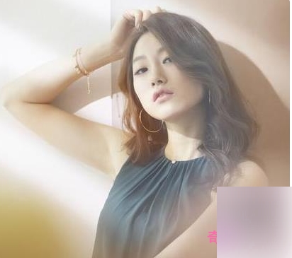 日系美女《雅捷》星空传媒作品