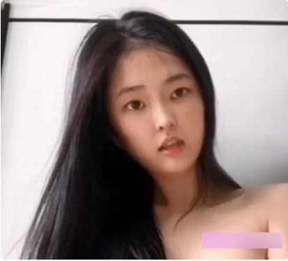 芋喵喵完美的露脸，10级甜美的可爱学生妹