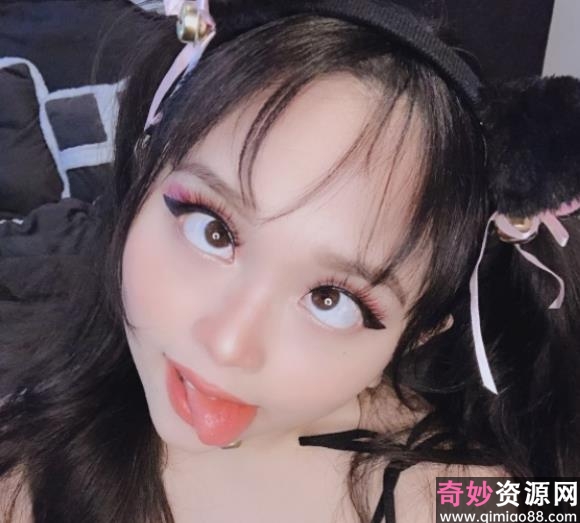 推特双马尾妹子《Ambiyah》大礼包