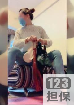 某推素人霸道女总裁惩罚员工