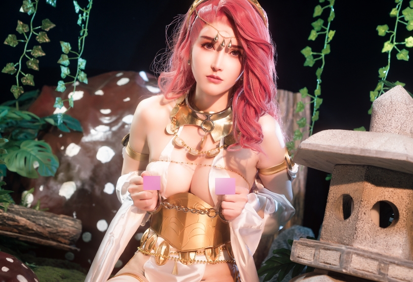 自行打包的微博露脸网红福利姬鹿八岁的超人气女菩萨私拍作品视频2G多种下载方式