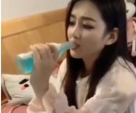 高颜值反差妹子系列213V视频全露脸