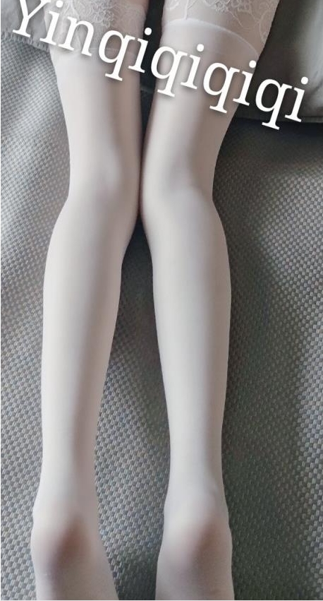 美腿博主桃的作品合集