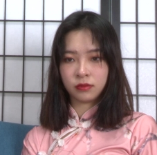 性感旗袍、灰色透明连裤丝袜的YiYi模特图片资源，1V高清视频，1.52G百度云资源，百度盘分享