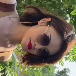 紧身瑜伽裤-大罩杯美女-2V影片-6.96G百度云