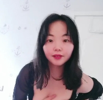 極品少婦黑絲有趣內衣直播賺零花錢