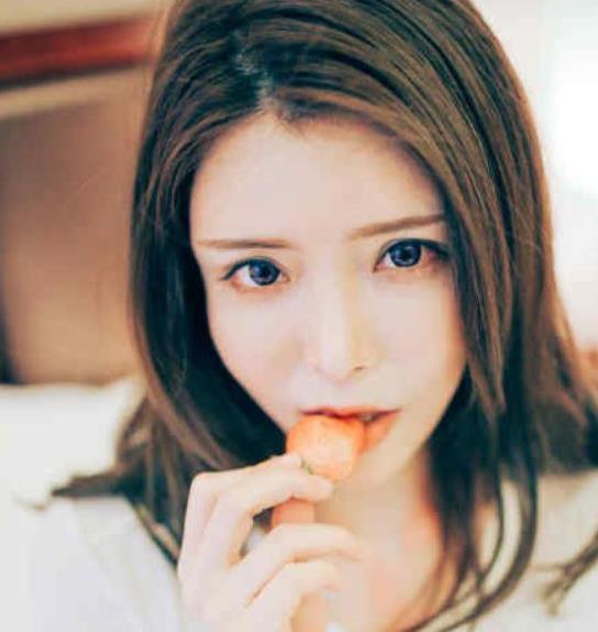 映客夏小秋秋无删减合集