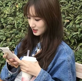 校花自拍视频图包十套视图