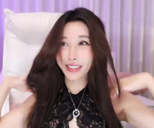 Peeggy-fun-身材劲爆光“阴”尤物~强力喷S，透明服装舞蹈，特写镜头7V-3.7G