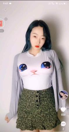 快手浮力主播大球女神欣妹果舞透视网装撩人姿态70V-5G资源