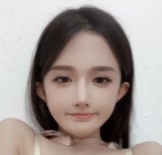 视频合集汇集了各类福利姬的精彩表演，内容丰富，画质清晰，绝对值得收藏！