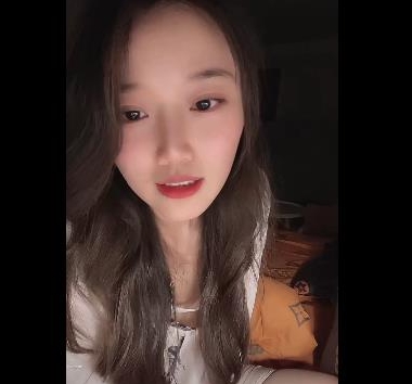 抖音直播秀：171个视频1.5G，私下狂野尺度展现