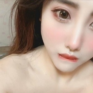 金鑫蔓笙：抖音第一美女，1.98G土豪享宴