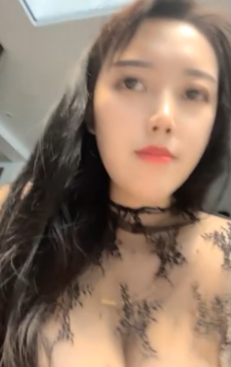 火爆热播球膜早川奈子自拍KTV视频曝光！108v/92G大片震撼上线百度云