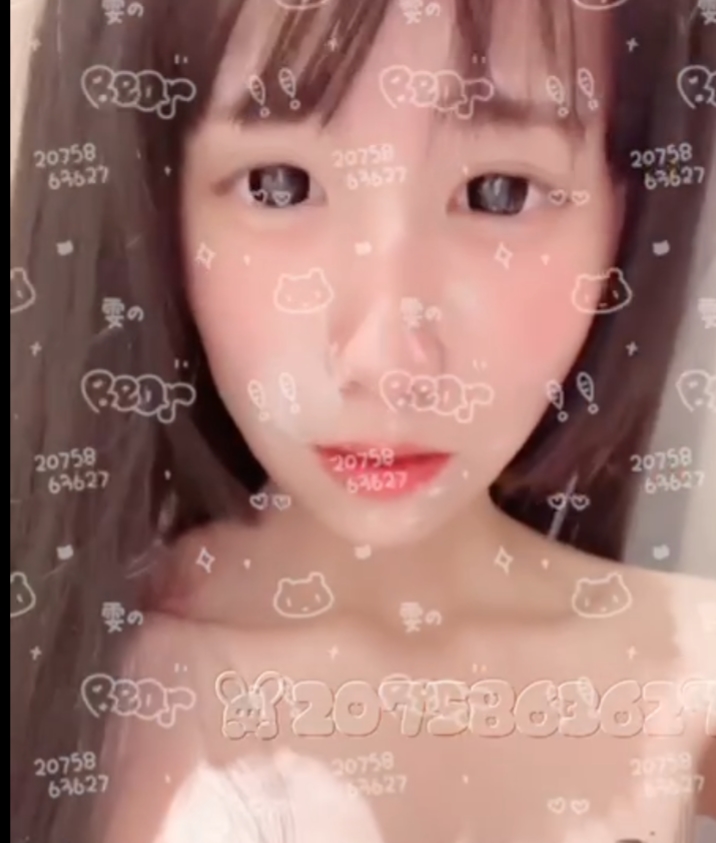 小雯宝宝露脸放飞自我合集：超幼齿妹子妩媚清纯，大量高质量视频推荐下载