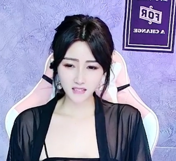 颜值御姐hhkkuu123：百度新增视频，精彩表现备受收藏