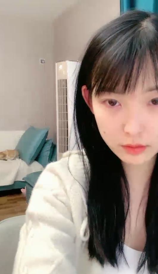 明月糖纸收藏：23v10.9g合集，63段视频尽在其中