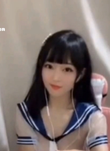 品《舔舔酱（咸小樱）10v8.8g补》备受关注，收藏量高达63，可以在百度和115上找到。让我们一起来欣赏这部视频，感受舔舔酱带给我们的欢乐和娱乐！