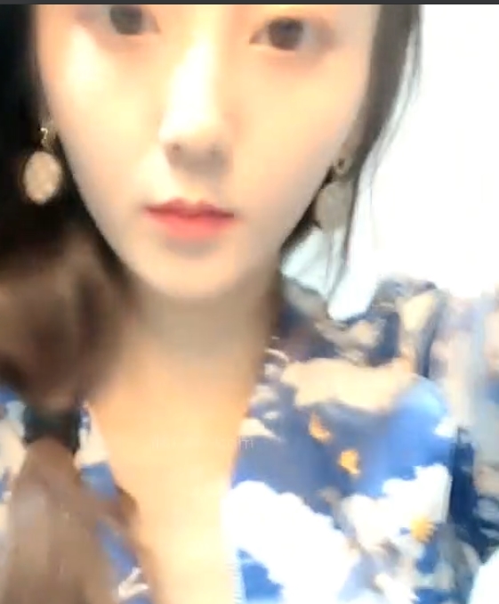 惜儿：小可爱主播，收藏69，长的漏的按需