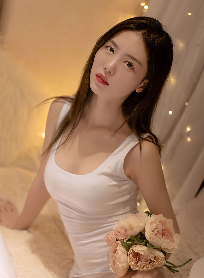 抖娘利世微博Coser视频大礼包：267套140.8g，收藏量高达596