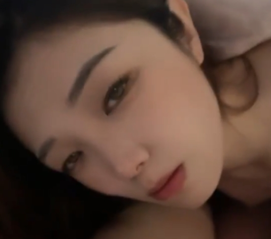 南京艺术大学新生代艺术家李佳琳和孙M瑶的收藏级作品：52v6g