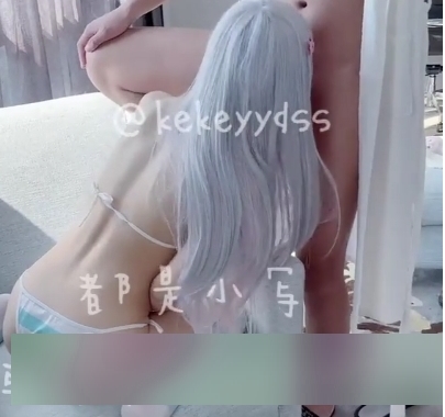 浮力姬可可：推特上的神秘童话世界，视频大小各异，每一次发布都引起轰动！