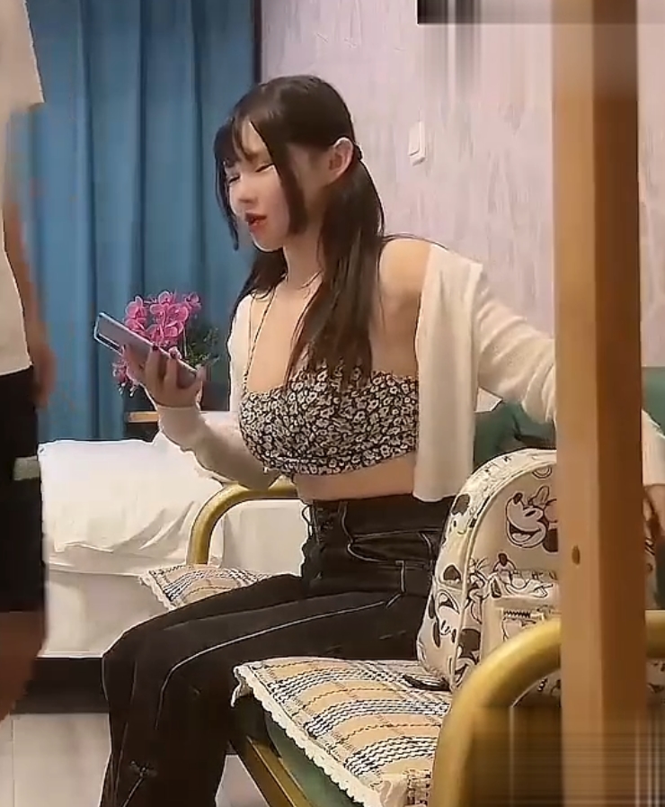 ，观众可以感受到其中蕴含的情感和故事，同时也可以收藏这些珍贵的片段。