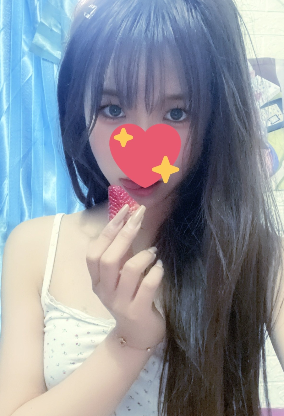 以百度搜索“推特小简可爱简热舞16.5g合集”或者查找ED2K资源，一定能找到这些精彩内容。无论是收藏还是欣赏，这部合集都将给你带来无尽的乐趣和惊喜！