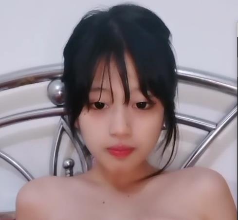 小平台小主播！身材极好~S到爆炸！+[1V1.2G]