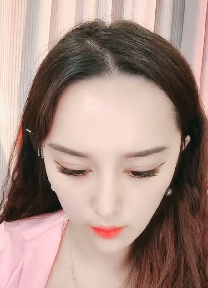 笑笑搞笑合集：34v25g，27个视频收藏，百度热搜115次