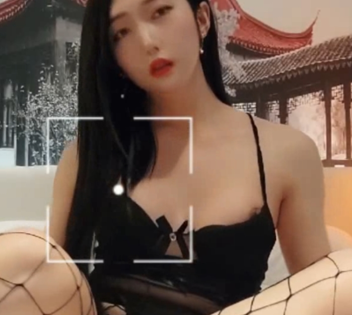 紫苑伪娘TS视频合集30部，15GB精彩内容，百度ed2k下载收藏必备