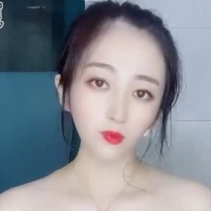 夏日清爽榨汁短视频合集，51款精彩视频，尽在百度收藏！