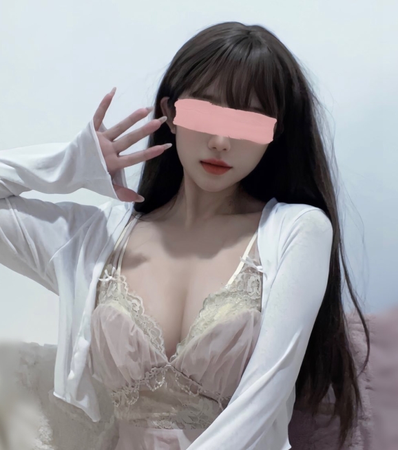 定制小粥私拍合集，213个视频举牌收藏，百度ED2K下载！