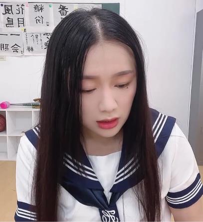 露脸水电工老师黑丝学生合集3V1.1G，工厂设备检查