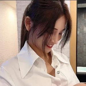 超火外W艾希颜值惊艳合集1V878M，特写棒棒糖，粉丝热追