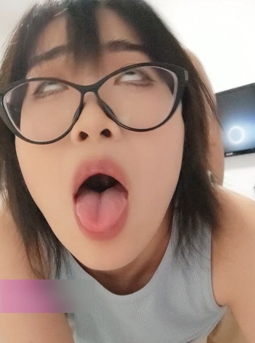 反差M小狗崔小蕾最新合集225V12.6G，收藏于百度ED2K