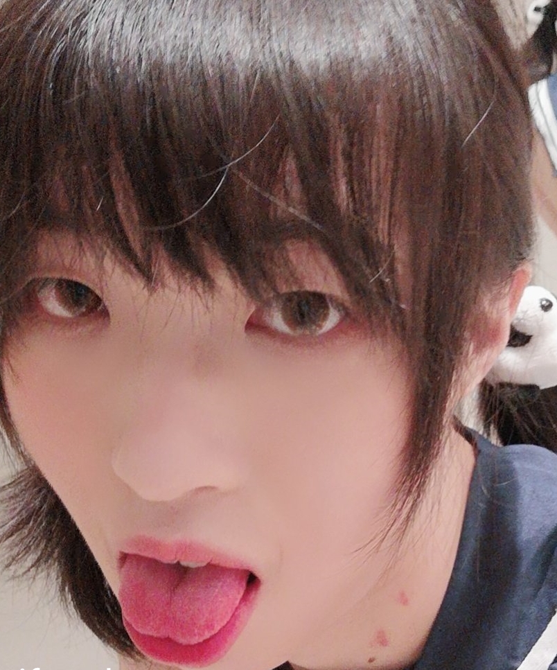 推特眼镜TS俞喵喵私拍合集20万粉2G，收藏分享