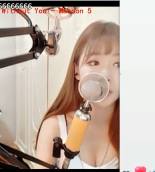 直播合集百度云双视角熊猫TV主播伊诺等130V7.9G，刷新三观