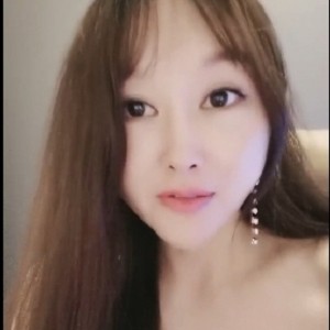 火热网红抖音天然大罩杯舞姬6柒热舞合集89V91G，舞蹈区抖馒头精彩演绎