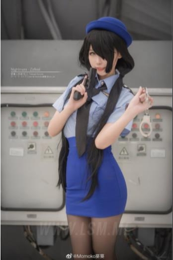 二次元模特Momoko葵葵性感下水合集1VXXG，魅惑水中风情