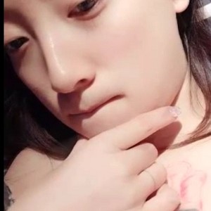 劲爆养乐多莉哥合集76v47.1G太丰满