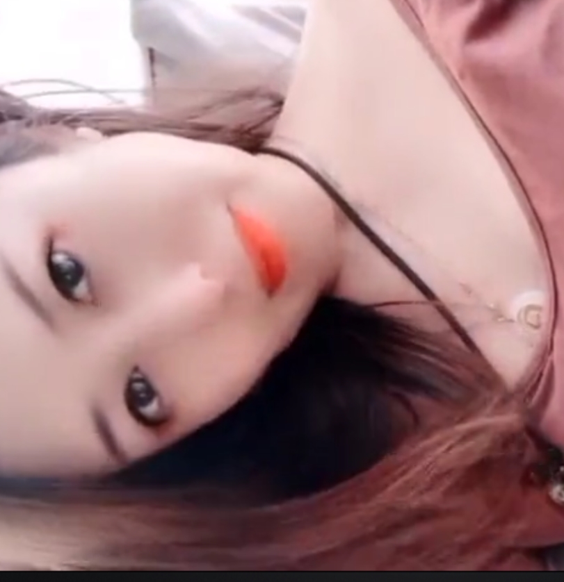 快播小柔家庭互动合集250部9.95G热辣精选