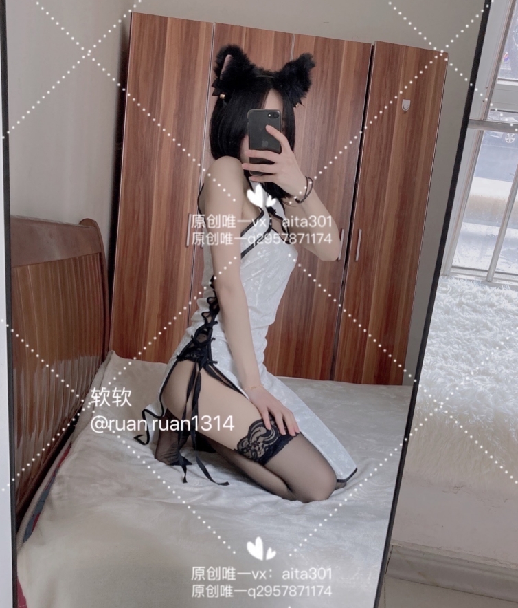 91软软冉冉双学姐浴室双人游戏164V93.5G湿透