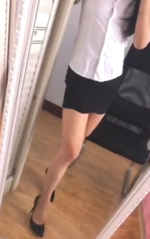 哔哩哔哩繁华音声沉沦系列御姐嘴艺全集14G火辣补档