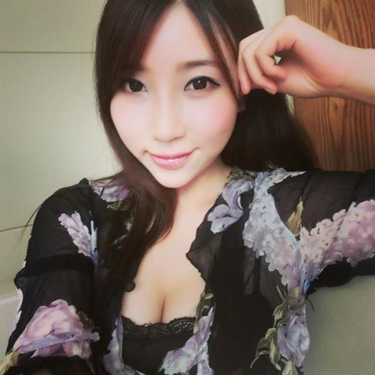 直播童小芯大罩杯蜜桃臀全集多部22G