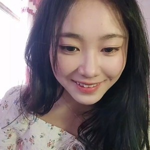 半糖顶点健身房私密视频52部38.8G御姐珍藏