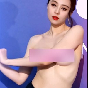 抖音范冰冰哈喽摩托热舞1V360M超火辣